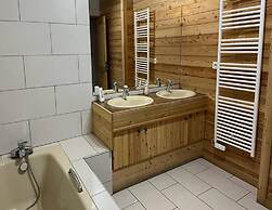 Spacious Chalet in Les Deux Alpes