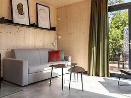 Modern Holiday Home With hot tub in Winterberg