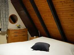 Long Comfortable Holiday Residence