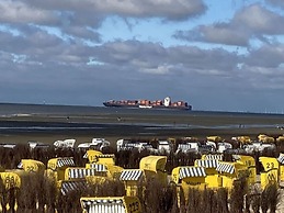 Long Comfortable Holiday Residence