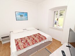 Apartment Lepur Slano - Two-bedroom Apartment With Terrace