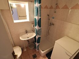 Apartment Lepur Slano - Two-bedroom Apartment With Terrace