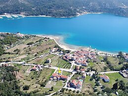 Apartment Lepur Slano - Two-bedroom Apartment With Terrace