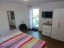 Hohe Lith 4.09 Modern Retreat