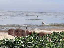 Hohe Lith 4.09 Modern Retreat