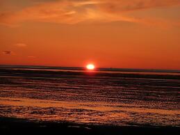 Hohe Lith 4.09 Modern Retreat