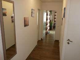 Hohe Lith 4.09 Modern Retreat