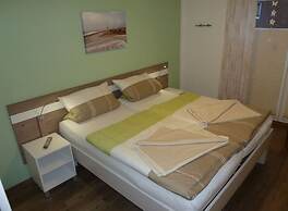 Hohe Lith 4.09 Modern Retreat