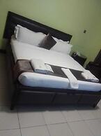 TROTTERS HOTEL - KENOL