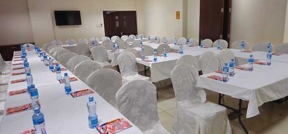 TROTTERS HOTEL - KENOL