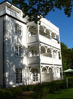 Modern Apartment Near Seabeach
