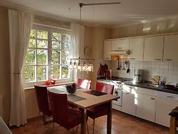 Modern Apartment Near Seabeach