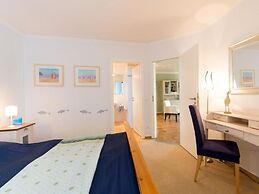 Modern Apartment Near Seabeach