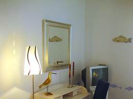 Modern Apartment Near Seabeach