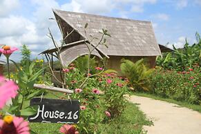 Hanchey Bamboo Resort