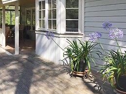 6 Person Holiday Home in Yngsjo-by Traum