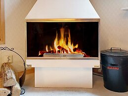 6 Person Holiday Home in Yngsjo-by Traum