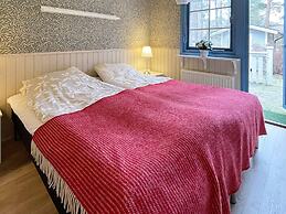 6 Person Holiday Home in Yngsjo-by Traum