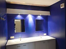 Delightful Villa With Swimming Pool