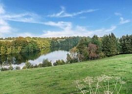 Delightful Villa With Swimming Pool