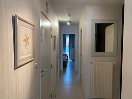 Apartment in Nieuwpoort With Terrace