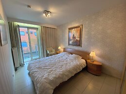 Apartment in Nieuwpoort With Terrace