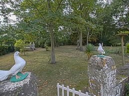 Spacious Holiday Home With Garden