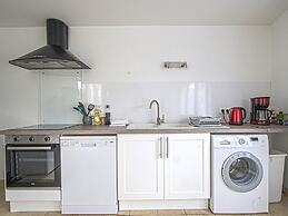 Spacious Holiday Home With Garden