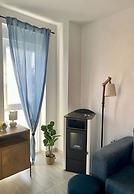 Blizina Mora II Modern Retreat