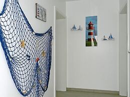 Holiday Apartment Deck Boat