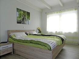 Holiday Apartment Deck Boat