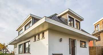 Holiday Home by the sea