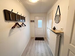 Spacious Bungalow With Roofed Terrace