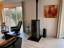 Spacious Bungalow With Roofed Terrace