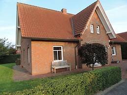 Country House at the Lighthouse