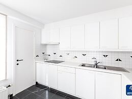 Apartment in De Haan With Garden