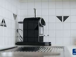 Apartment in De Haan With Garden