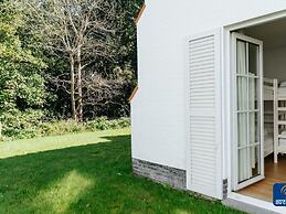 Apartment in De Haan With Garden