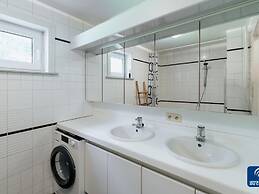 Apartment in De Haan With Garden