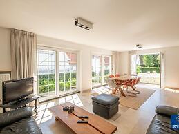 Apartment in De Haan With Garden