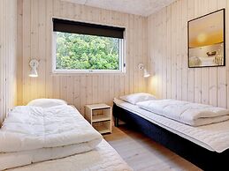 18 Person Holiday Home in Albaek