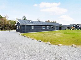 18 Person Holiday Home in Albaek