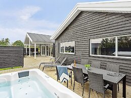 18 Person Holiday Home in Albaek