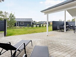 18 Person Holiday Home in Albaek
