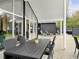 18 Person Holiday Home in Albaek