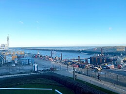 Apartment in Nieuwpoort With the Beach