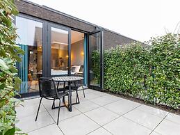 Romantic Getaway With Garden