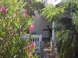 Sunny Pool Apartments - One Bedroom Apartment