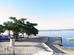 Sunny Pool Apartments - One Bedroom Apartment