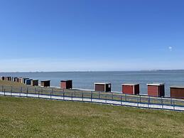 The Nordseehus Modern Retreat